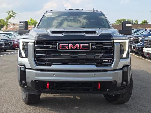 2025 GMC Sierra 2500 AT4