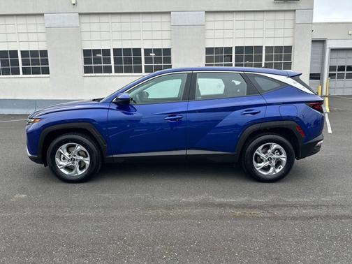 Blue 2023 Hyundai TUCSON SE