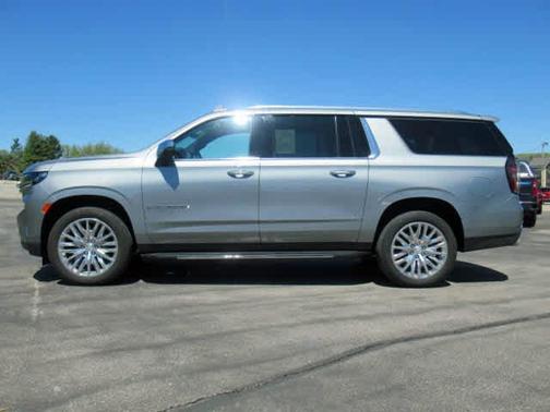 2024 Chevrolet Suburban Premier