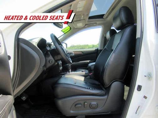 2018 Nissan Pathfinder Platinum