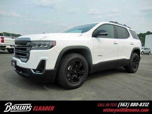 2022 GMC Acadia AWD AT4