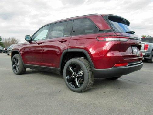 2025 Jeep Grand Cherokee Limited X