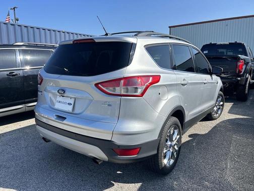Ingot Silver 2016 Ford Escape SE