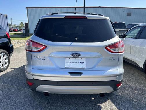 Ingot Silver 2016 Ford Escape SE