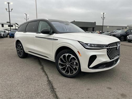 2026 Lincoln Nautilus Reserve