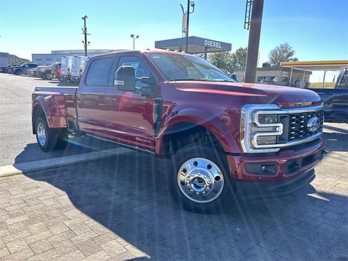 2026 Ford F-450 Platinum