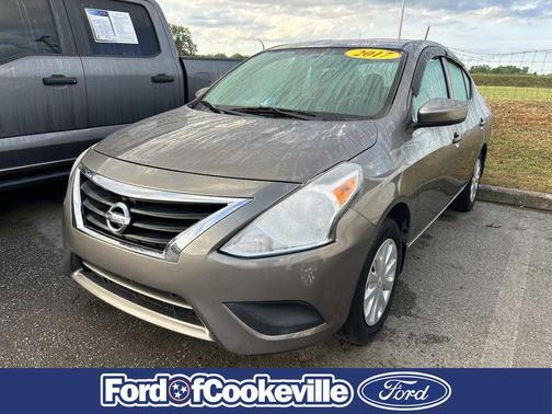 Titanium 2017 Nissan Versa 1.6 S+