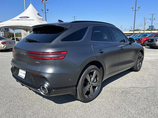 2024 Genesis GV70 2.5T AWD