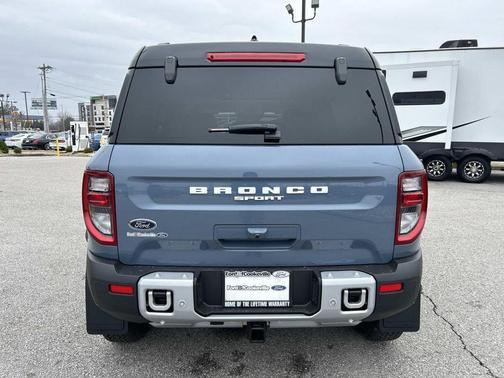 Azure Gray Metallic Tri-Coat 2025 Ford Bronco Sport Badlands