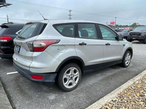 Ingot Silver Metallic 2017 Ford Escape S