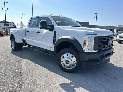 Oxford White 2026 Ford F-450 XL