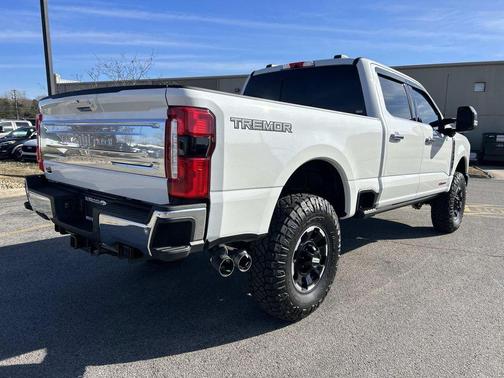 Star White Metallic Tri-Coat 2026 Ford F-250 King Ranch