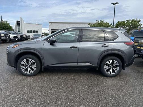 Gun Metallic 2021 Nissan Rogue SV