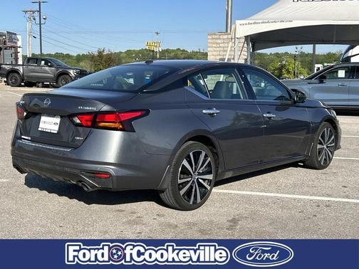 Gun Metallic 2021 Nissan Altima Platinum Intelligent AWD