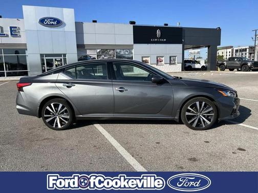 Gun Metallic 2021 Nissan Altima Platinum Intelligent AWD