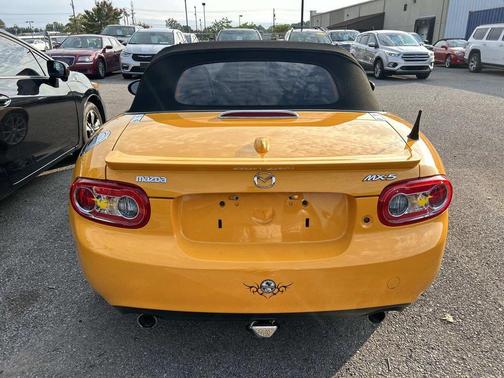 Competition Yellow 2009 Mazda MX-5 Miata Grand Touring