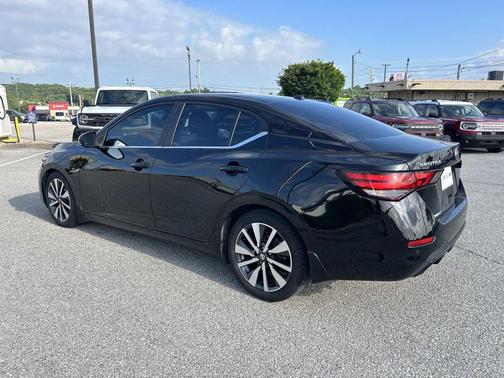 Super Black 2020 Nissan Sentra SV
