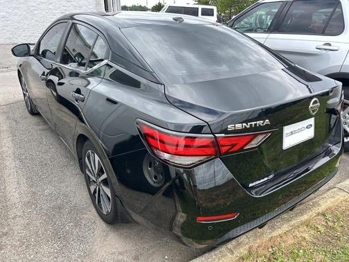 Super Black 2020 Nissan Sentra SV