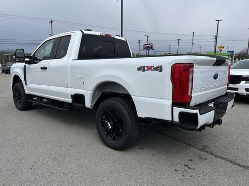 Oxford White 2026 Ford F-250 XL