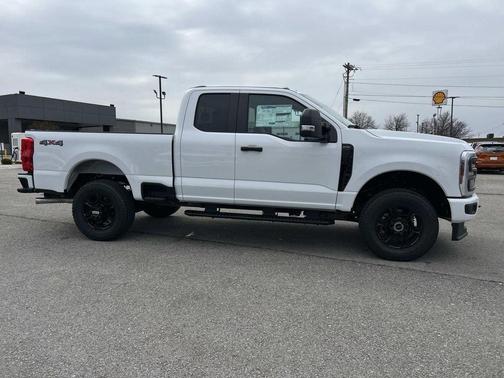 Oxford White 2026 Ford F-250 XL