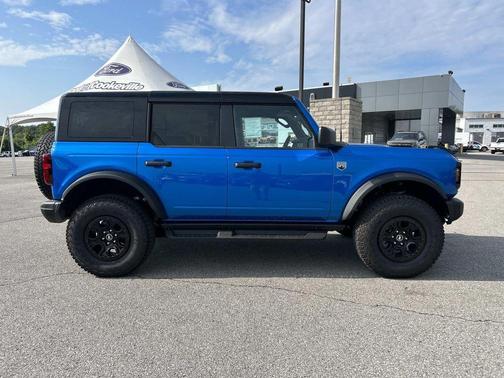 Velocity Blue Metallic 2026 Ford Bronco Big Bend
