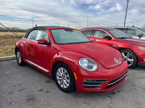 2018 Volkswagen Beetle 2.0T S