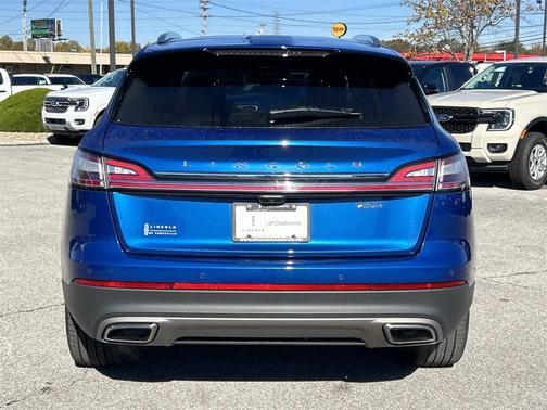 2020 Lincoln Nautilus Reserve