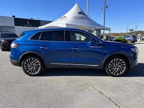 2020 Lincoln Nautilus Reserve