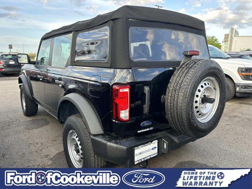 Shadow Black 2023 Ford Bronco Base