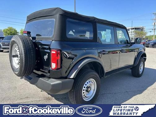 Shadow Black 2023 Ford Bronco Base