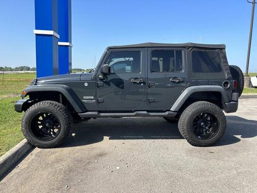 Rhino Clearcoat 2017 Jeep Wrangler Unlimited Sport
