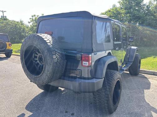 Rhino Clearcoat 2017 Jeep Wrangler Unlimited Sport