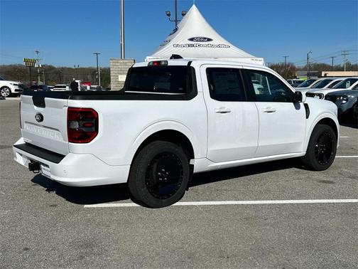 2025 Ford Maverick Lobo Standard