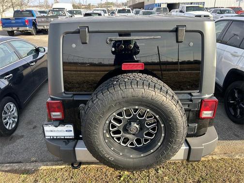 2013 Jeep Wrangler Unlimited Sahara