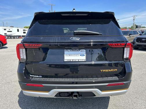 Agate Black Metallic 2026 Ford Explorer Tremor