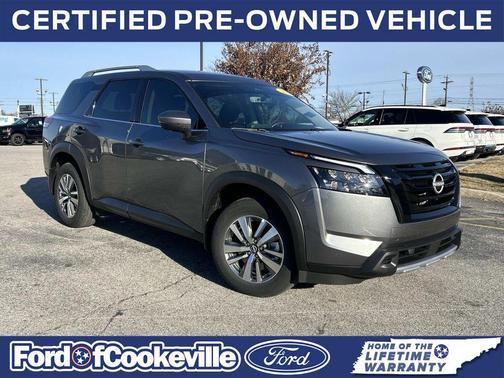 2025 Nissan Pathfinder SL 4WD