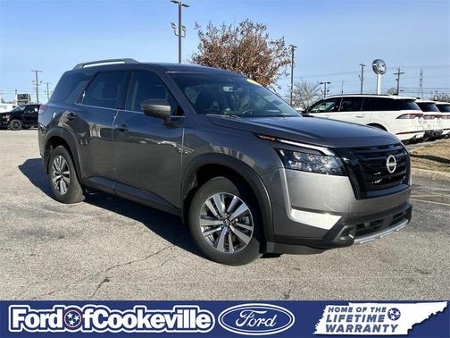 2025 Nissan Pathfinder SL 4WD