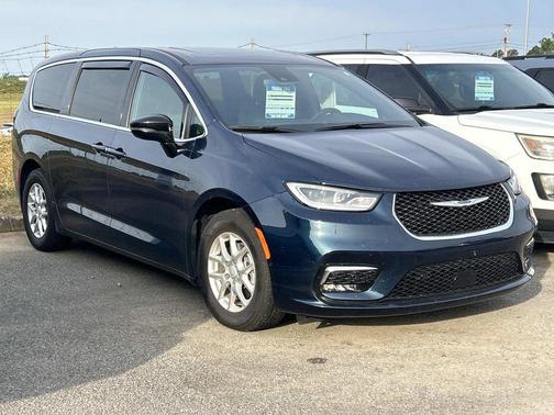 Fathom Blue Pearlcoat 2025 Chrysler Pacifica L