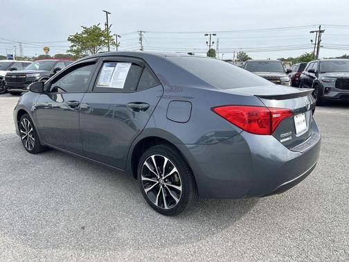Slate Metallic 2019 Toyota Corolla SE