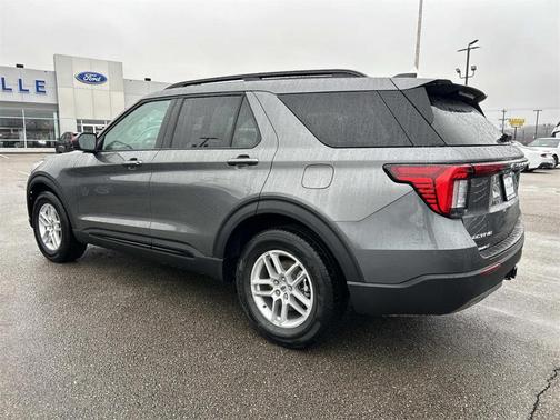 2026 Ford Explorer Active w/200A Pkg