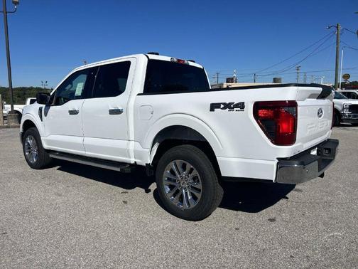 Oxford White 2026 Ford F-150 XLT
