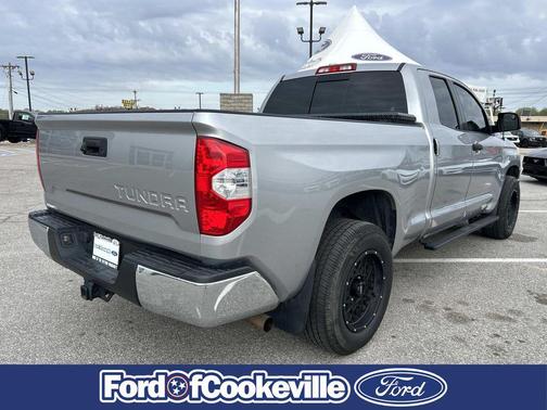 2017 Toyota Tundra SR5