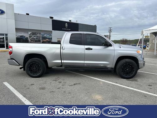 2017 Toyota Tundra SR5