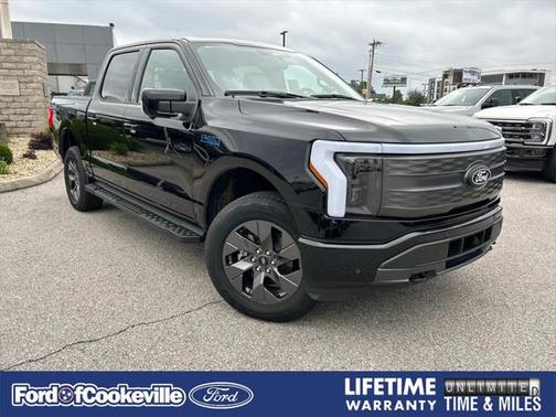 2025 Ford F-150 Lightning LARIAT
