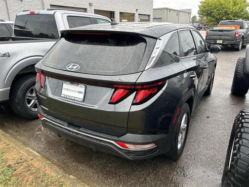 2024 Hyundai TUCSON SE
