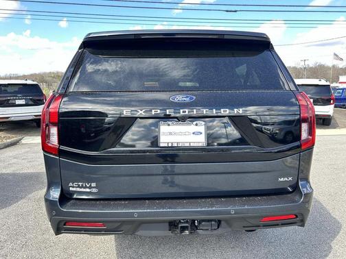 Stone Blue Metallic 2026 Ford Expedition Max Active 4x4
