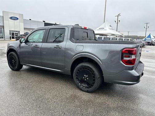 2025 Ford Maverick Lobo