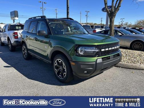 Eruption Green Metallic 2025 Ford Bronco Sport Outer Banks