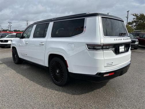 2023 Jeep Grand Wagoneer L Series II 4x4