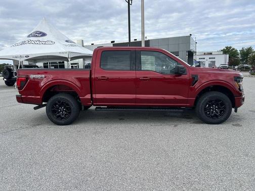 Ruby Red Metallic Tinted Clearcoat 2026 Ford F-150 XLT